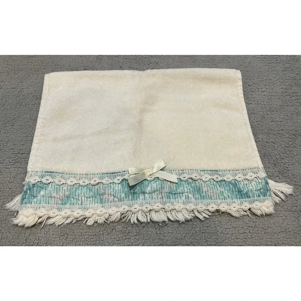 Cannon Bath Hand Towel Cream Fringe Lace Trim Aqua Ribbon Accent Cotton Vintage